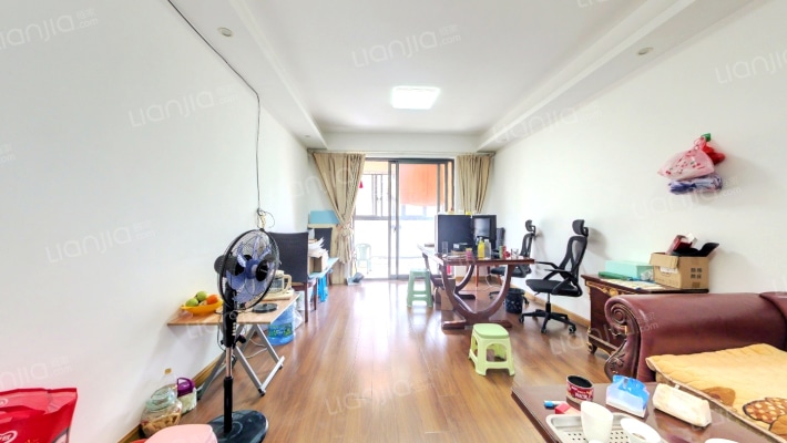 建滔朗峰二手房实景图