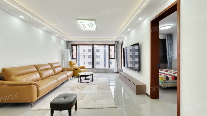 恒信凤凰公馆二手房实景图