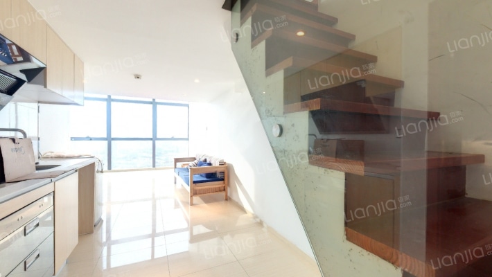 港航中心二手房实景图