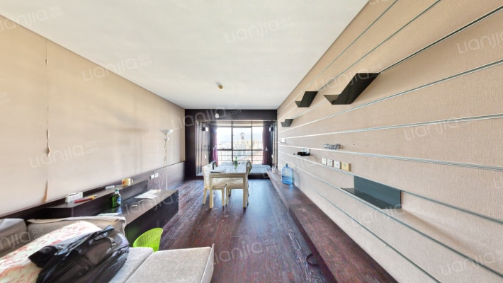 那鲁湾公寓二手房实景图