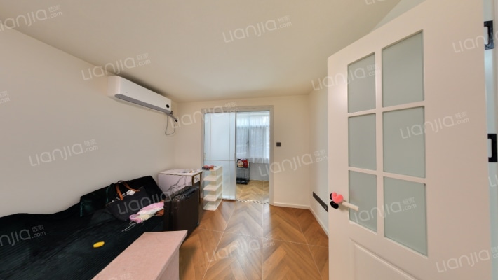 城建里二手房实景图