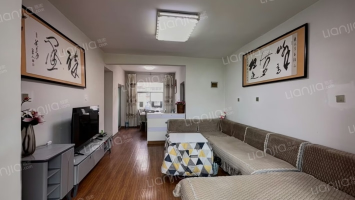 龙凤吉祥山庄二手房实景图