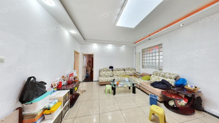 桃园北路工行宿舍二手房实景图