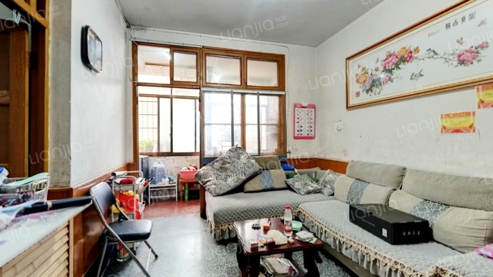 就业局宿舍二手房实景图