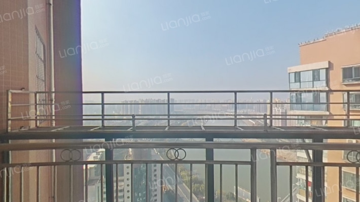 世纪星城二手房实景图