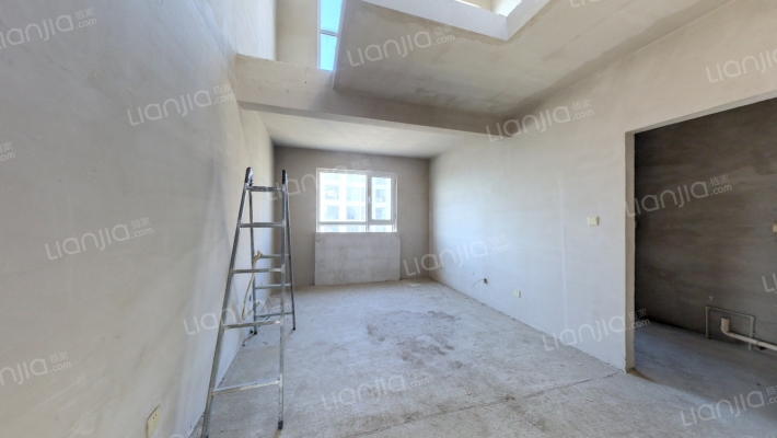 狮城佰俪二手房实景图