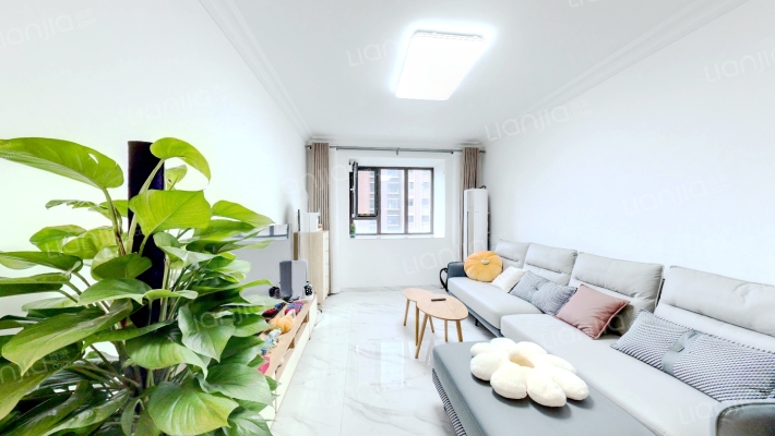 碧桂园凤凰山庄C区二手房实景图