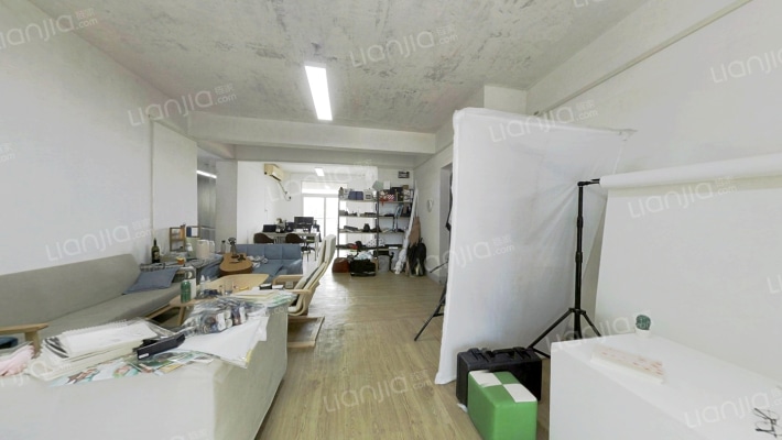 侨亚美苑二手房实景图