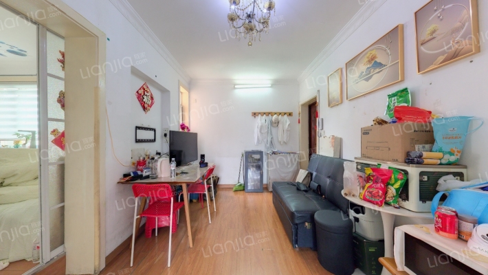 香山新村东南街坊二手房实景图