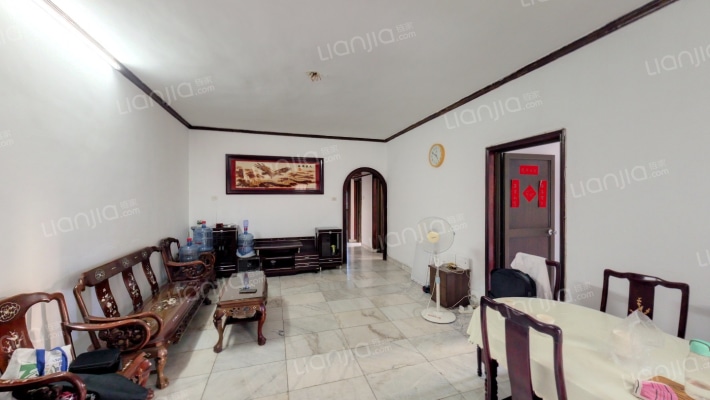 海角楼二手房实景图