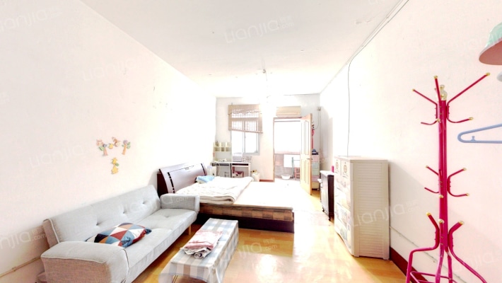 新工房东大楼二手房实景图