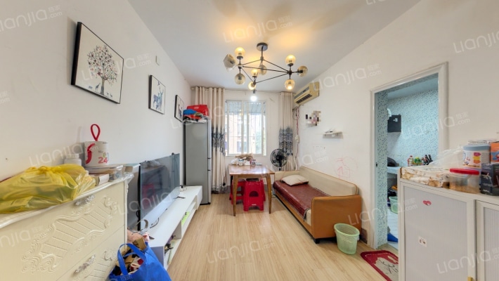 制革宿舍二手房实景图