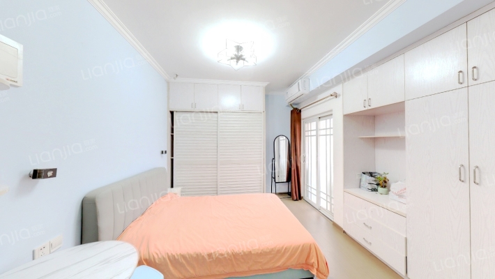 福晟钱隆城二手房实景图