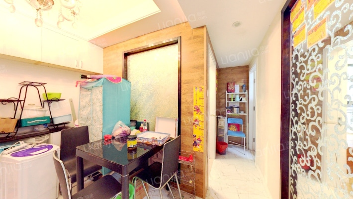 万旭秀冶里二手房实景图