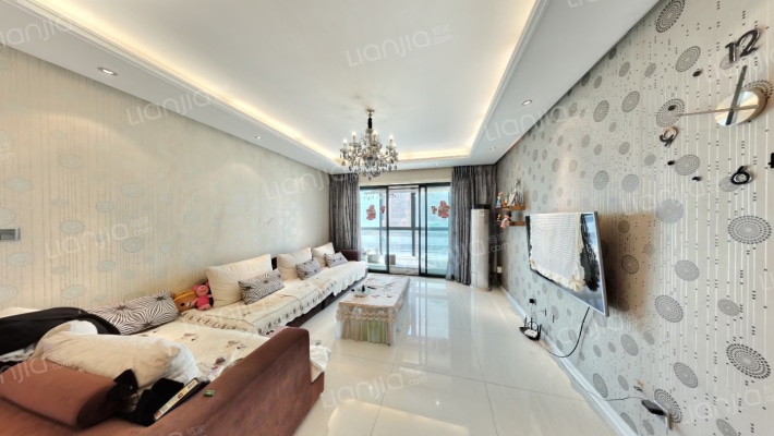 逸翠园第一期二手房实景图