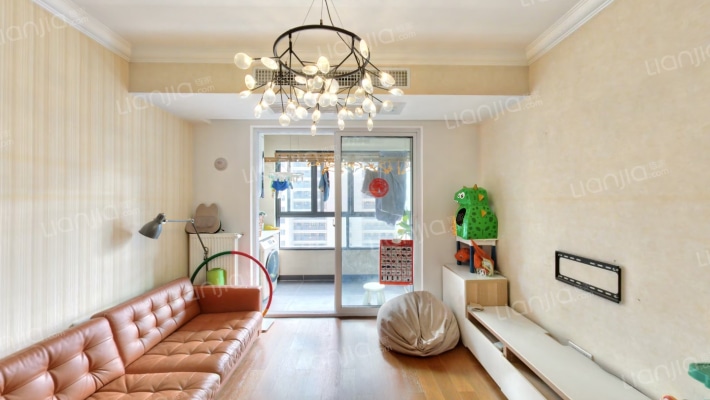 万科蓝山二期二手房实景图