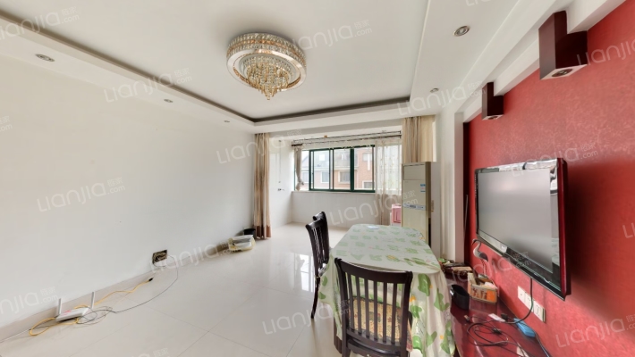 江帆花苑中区二手房实景图