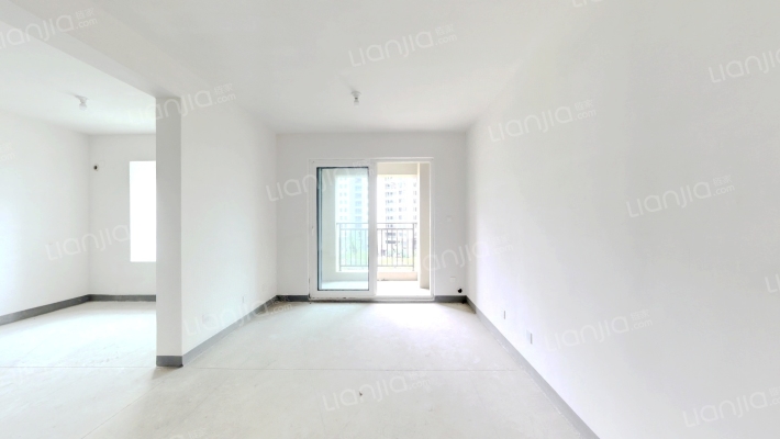 嘉悦名都二手房实景图