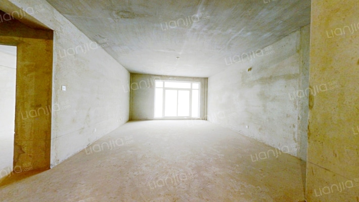 朗悦华园二手房实景图