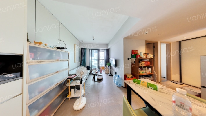 会展湾水岸二手房实景图