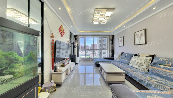 嘉诚华庭二手房实景图