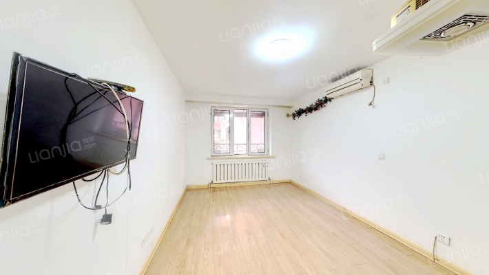 连平街（大菜市商圈）二手房实景图