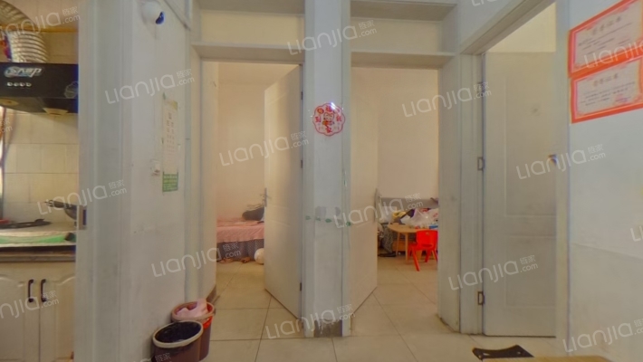 钢运胡同8号院二手房实景图