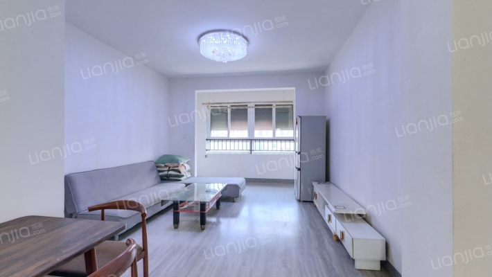 七里铺社区杨庄小区二手房实景图