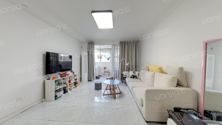 鹏健苑二手房实景图