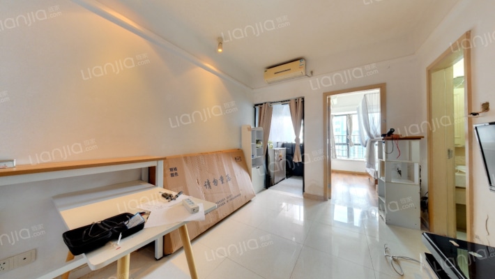 海雅缤纷城二手房实景图