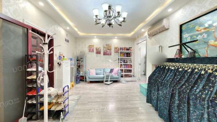 恒松园二手房实景图