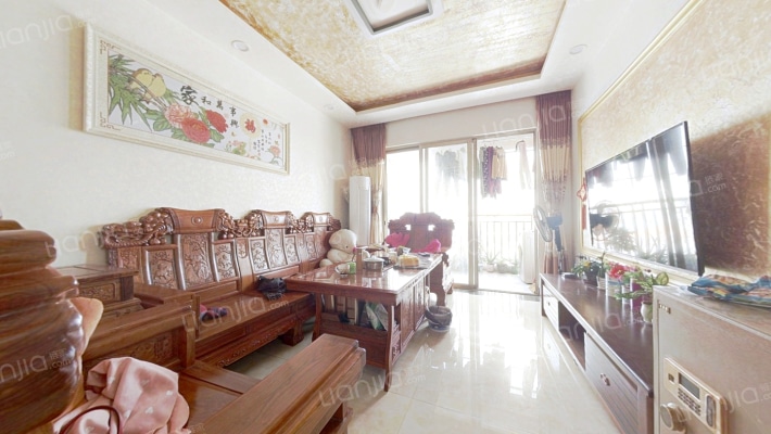 鸿港湾公馆二手房实景图