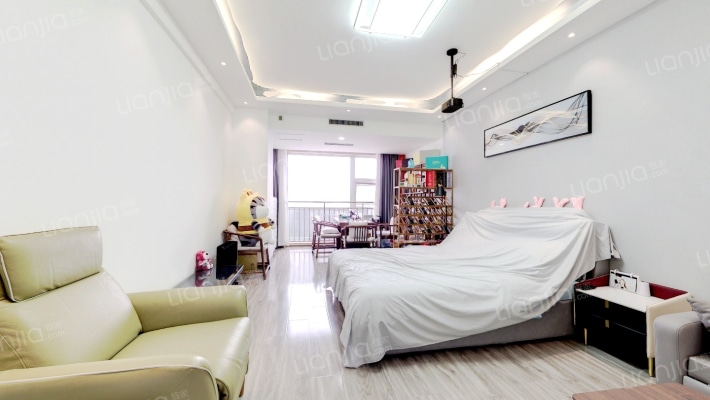 泰华水印二手房实景图