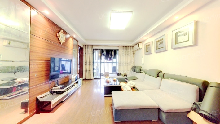 万科城一期二手房实景图