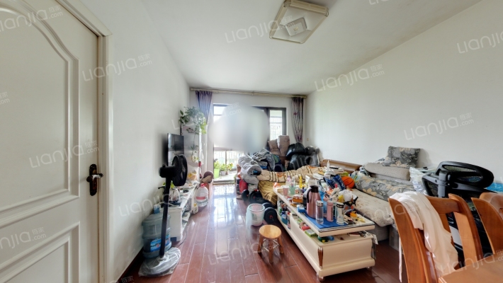 水城名邸二手房实景图