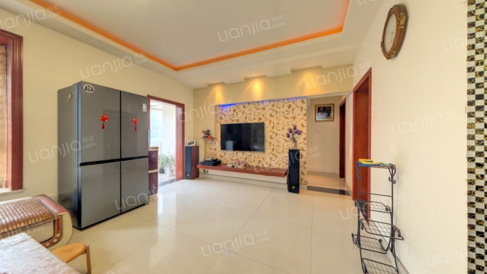 峰景尚品居二手房实景图