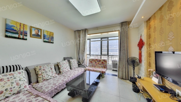 岳银欣苑二手房实景图