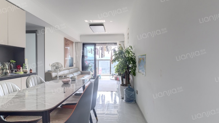 观月台二手房实景图