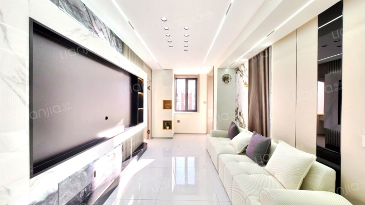 群力新苑西区二手房实景图