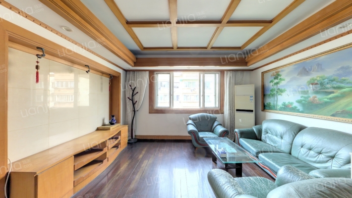 奉苑新村二手房实景图