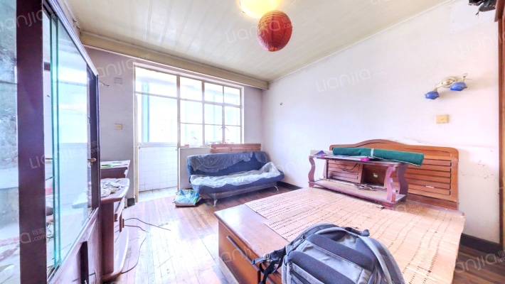 岭南路100弄二手房实景图