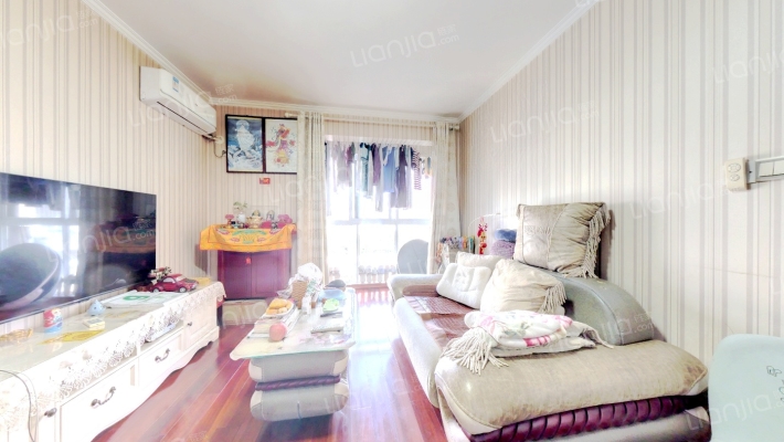 紫府铭居二手房实景图