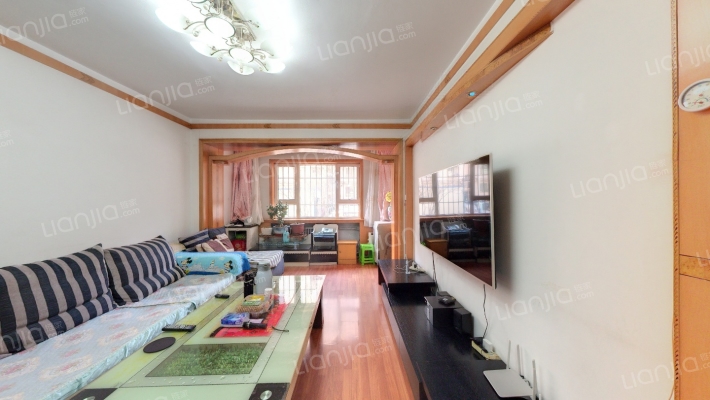 敬东小区二手房实景图