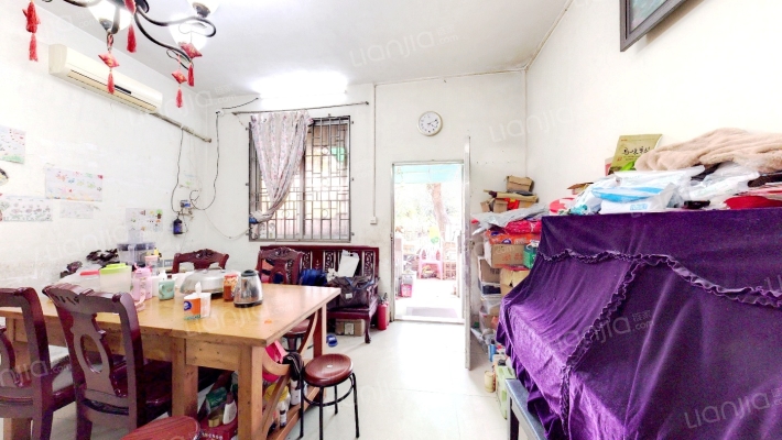 爱伦中心二手房实景图