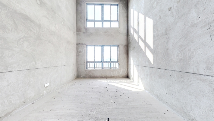 上丁新世纪二手房实景图