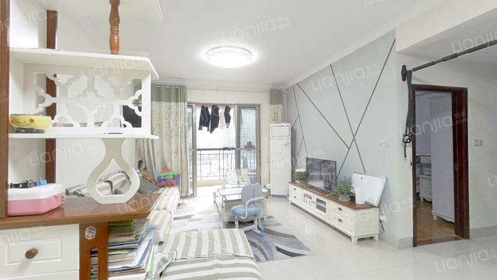 盛天华府二手房实景图