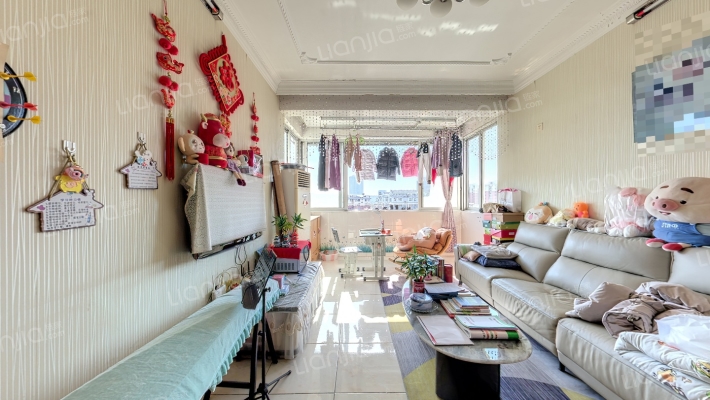 彩臣三村二手房实景图