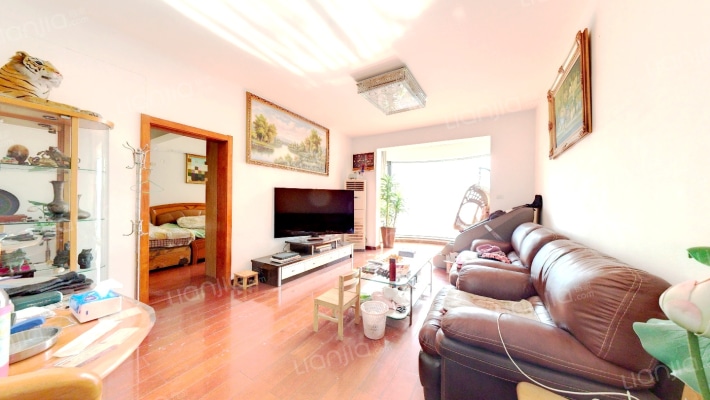 君临国际二手房实景图