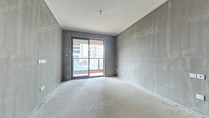 富田城九鼎华府七号院二手房实景图