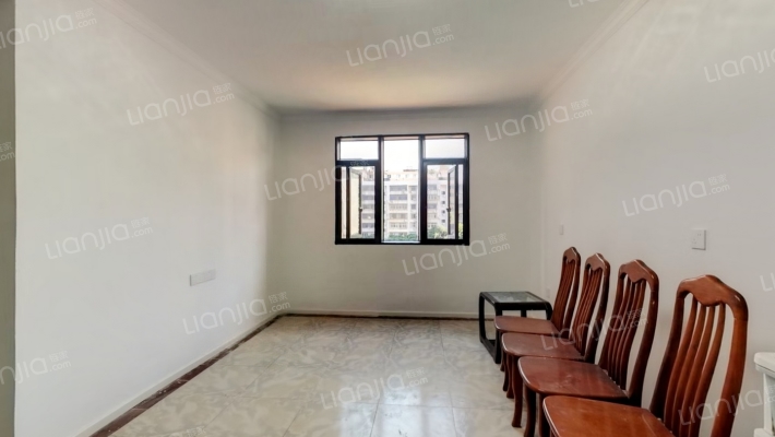 岳阳市住房和城乡建设局北院家属区二手房实景图